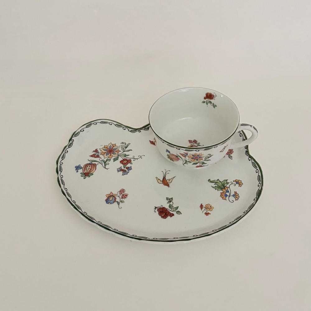 SYRACUSE China Roslyn Antique Snack Plate & Cup Set Floral O.P. Co. 1916